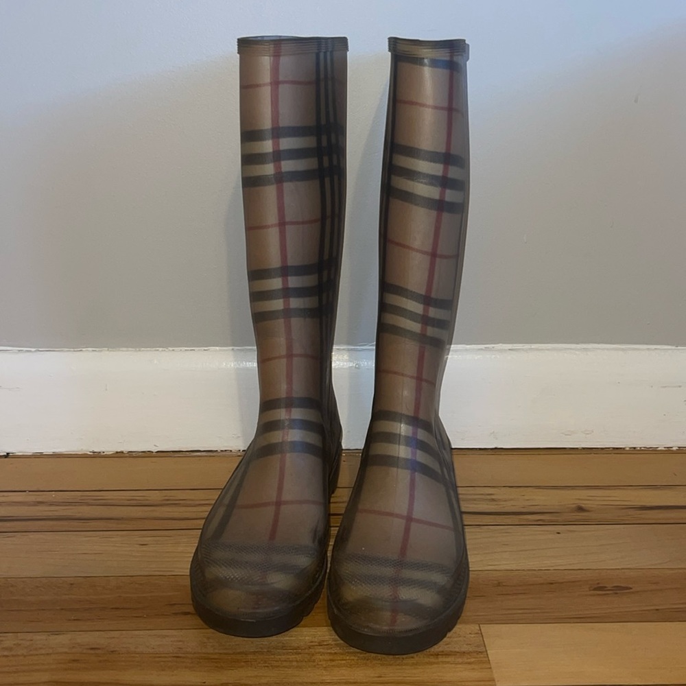 Burberry rain boots